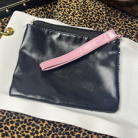 Sequin Makeup Bag - Picture 4 of 7